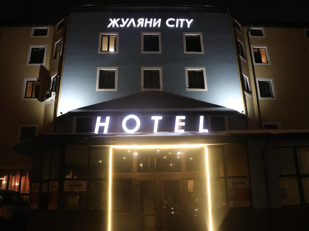 Hotel & Restaurant Zhuliany City主图