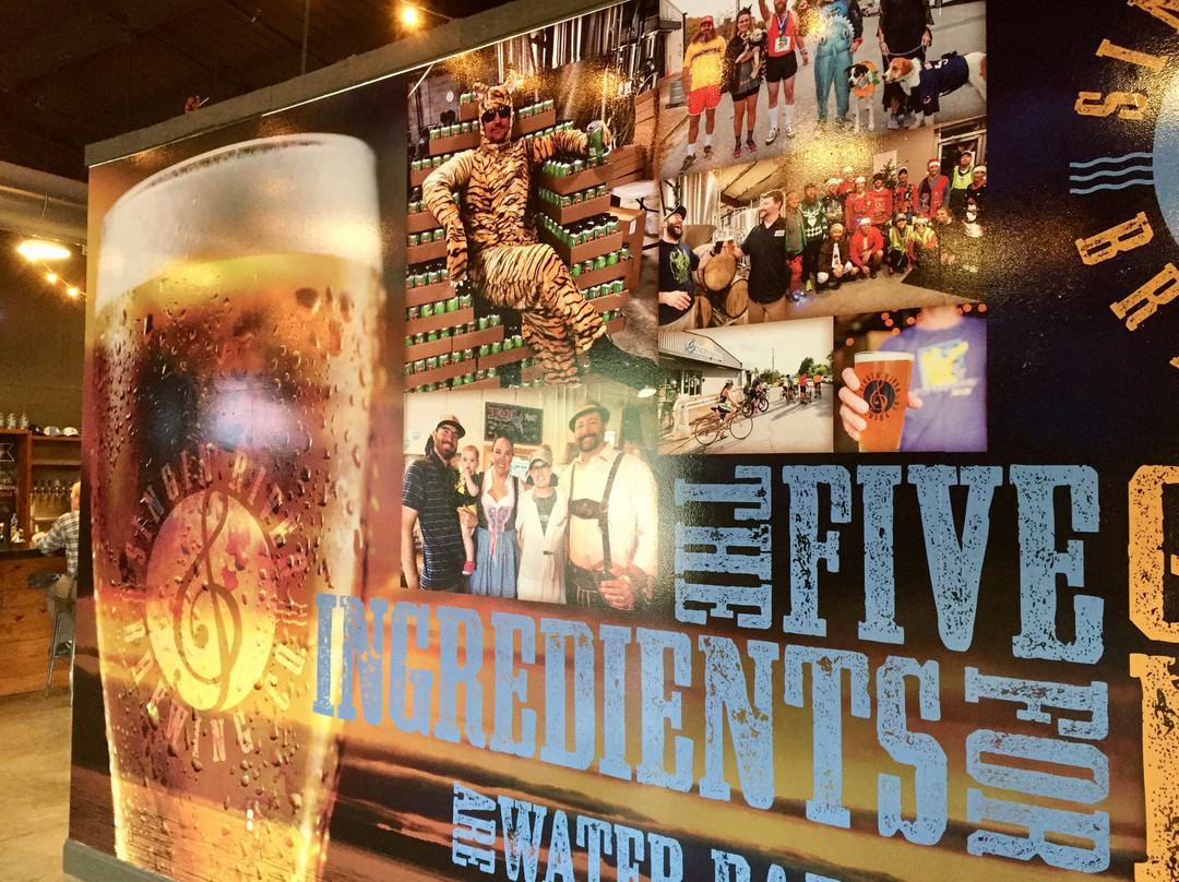 Singin' River LIVE-弗洛伦斯必去景点