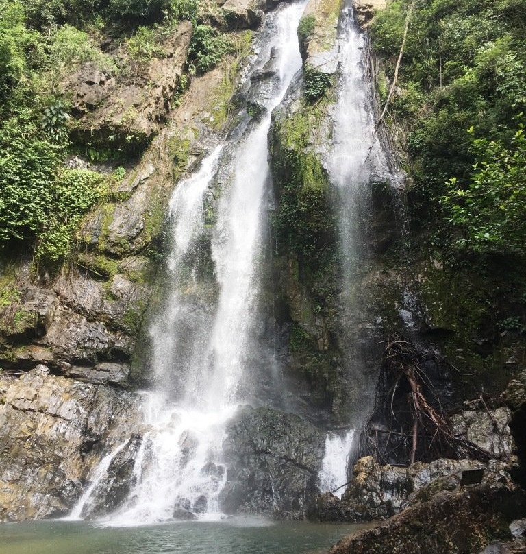 Tam Nang Waterfall景点图片