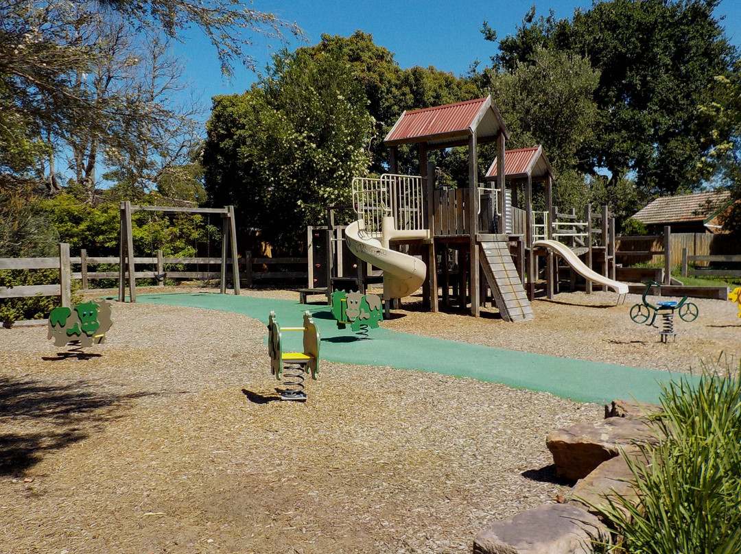 Alexander Park-Hampton必去景点