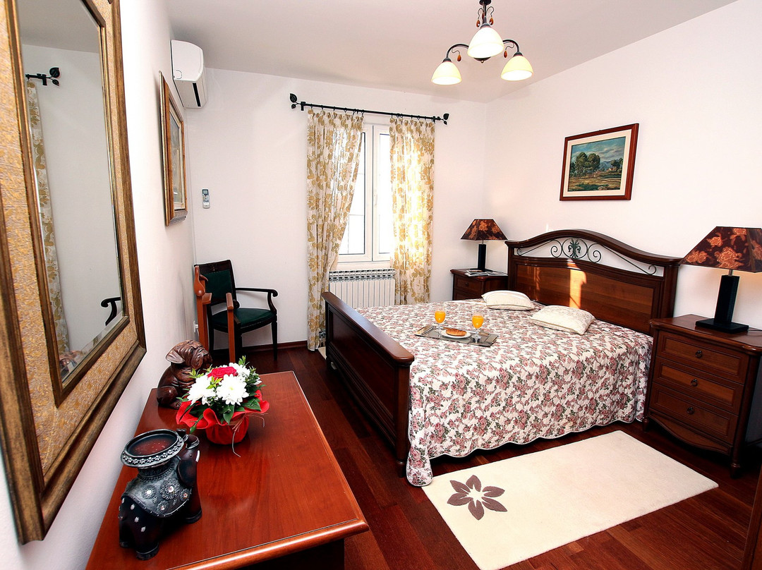 Apartments Montesan主图