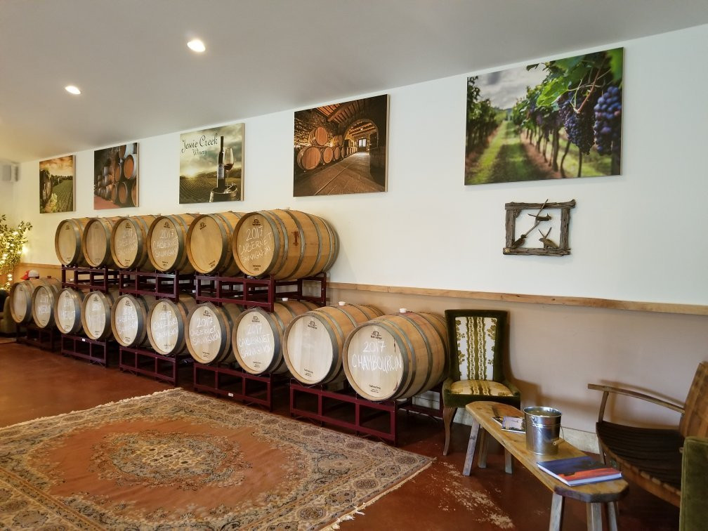 Jessie Creek Winery景点图片