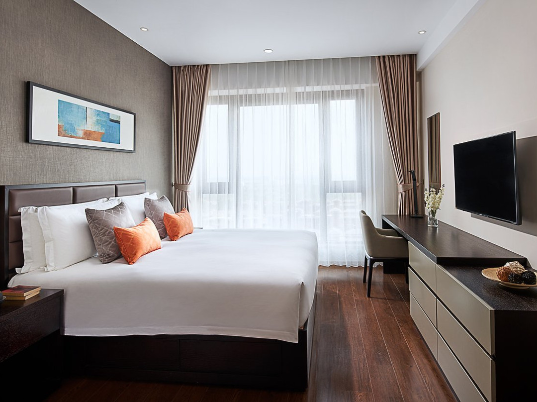 扬州奥卓雅居酒店主图