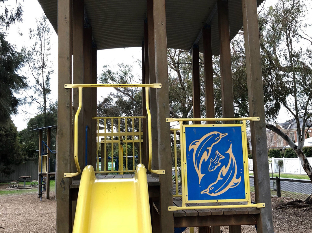 Hampton旅游景点-Castlefield Reserve Playground
