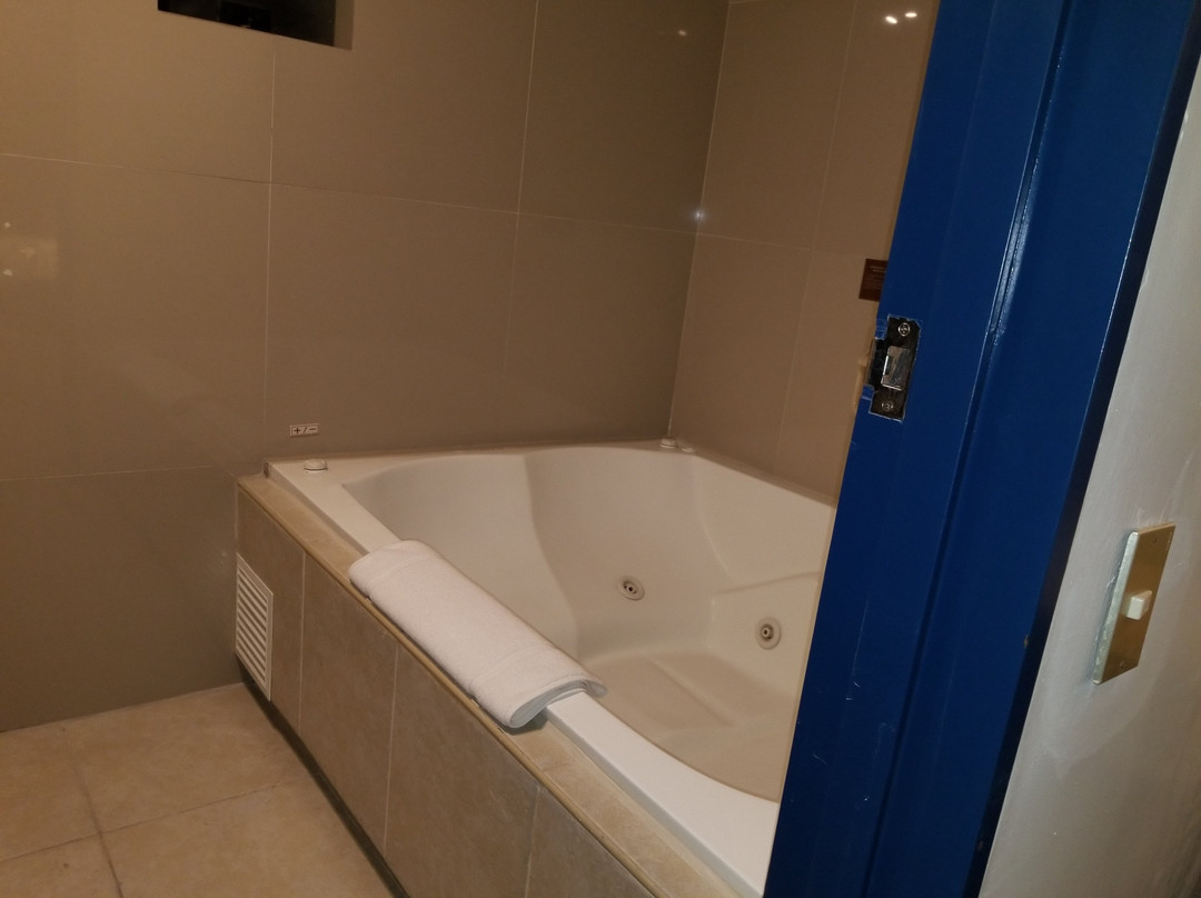 Selina Miraflores Lima主图