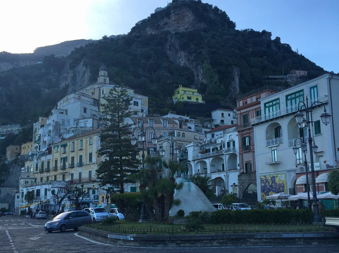 Enjoy Amalfi Tours-那不勒斯必去景点