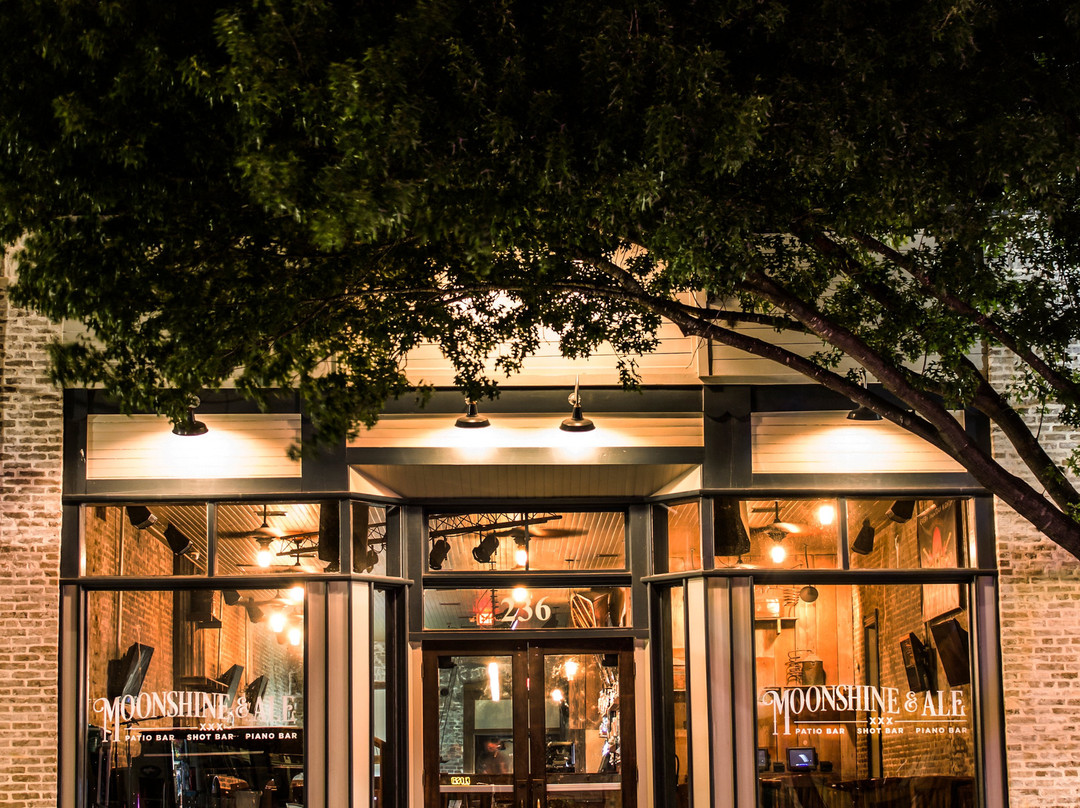 Moonshine & Ale-新布朗费尔斯必去景点