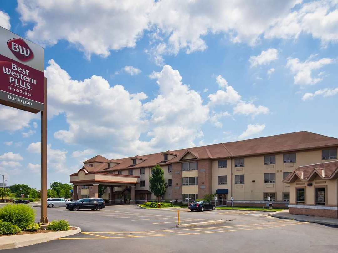 Best Western Plus Burlington Inn & Suites主图