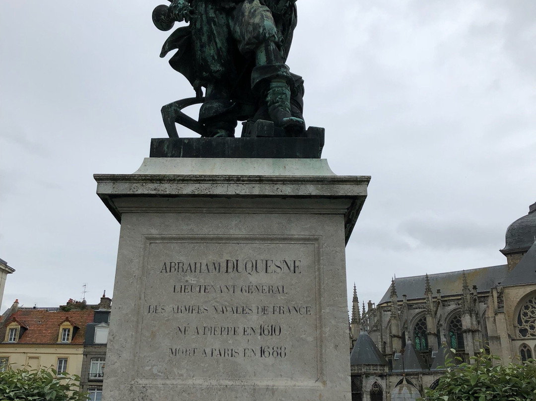 Statue d'Abraham Duquesne景点图片