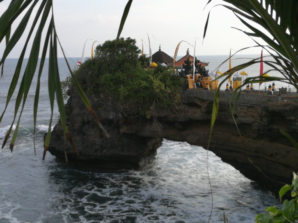 Pura Luhur Pakendungan-Tanah Lot必去景点