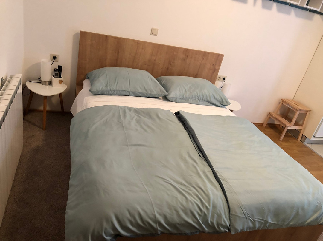 Jakov Apartments