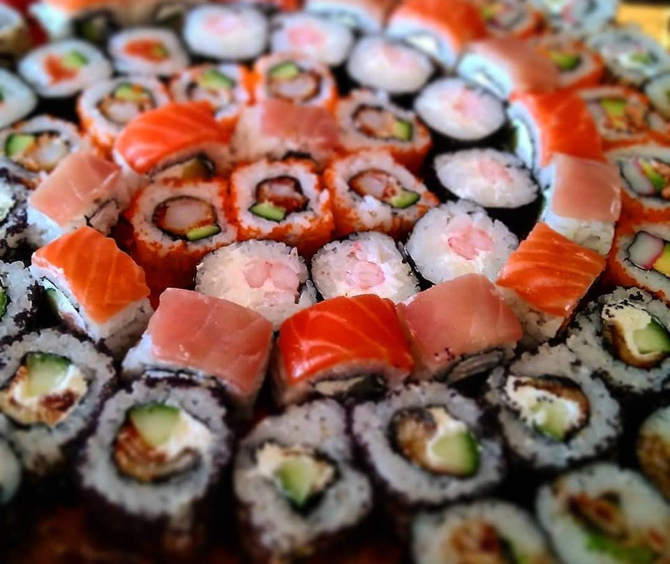 Fushi Family Sushi