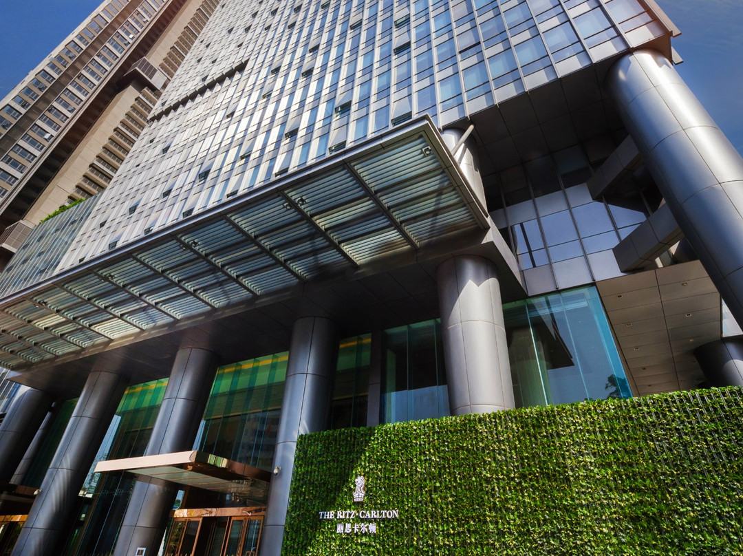 成都富力丽思卡尔顿酒店主图