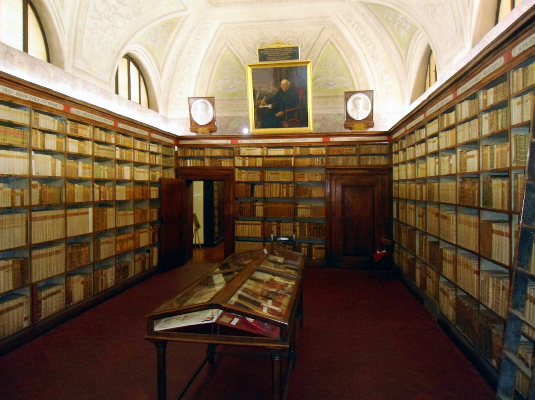 Fondazione Biblioteca Morcelli - Pinacoteca Repossi景点图片