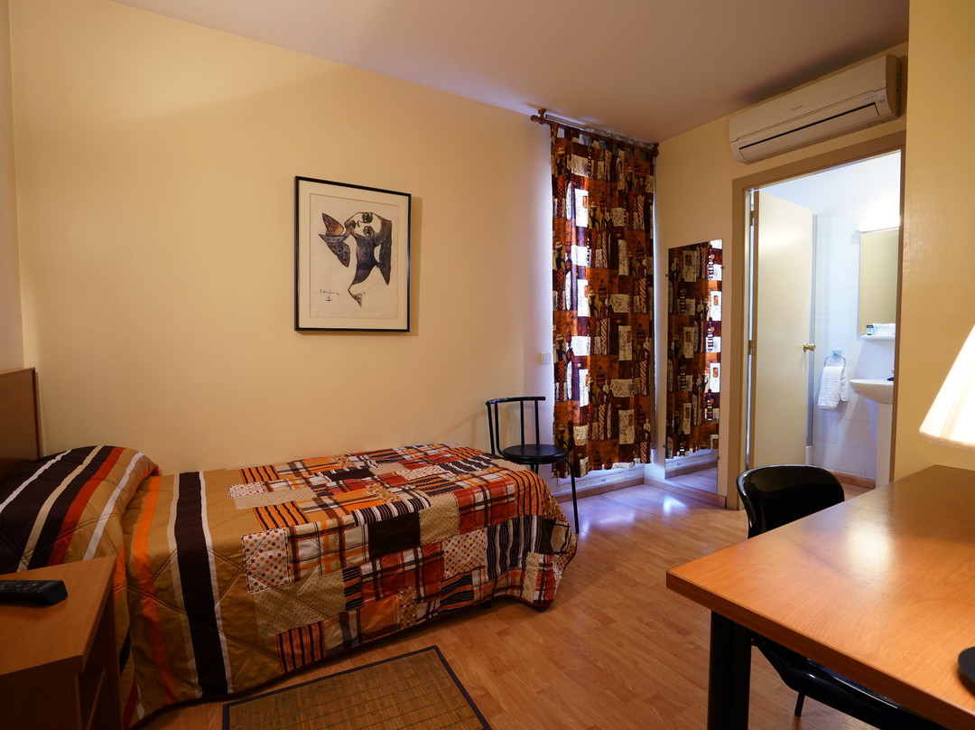 埃斯普卢加斯酒店主图