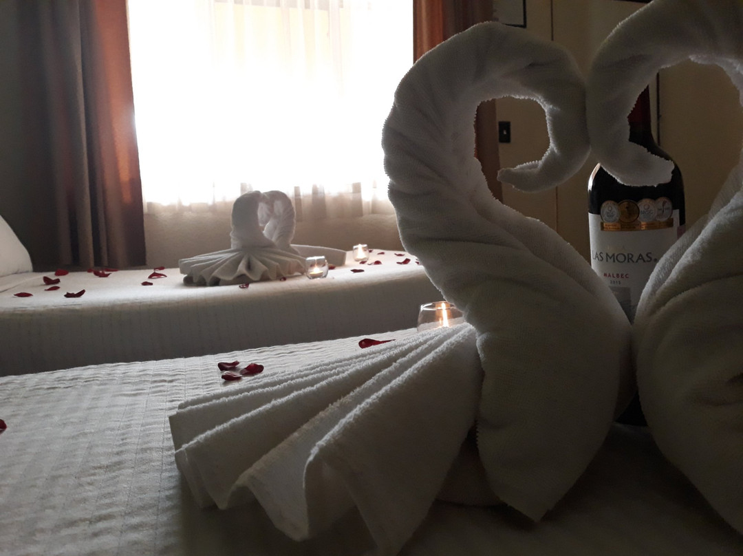 Hotel La Gloria De Calvillo主图