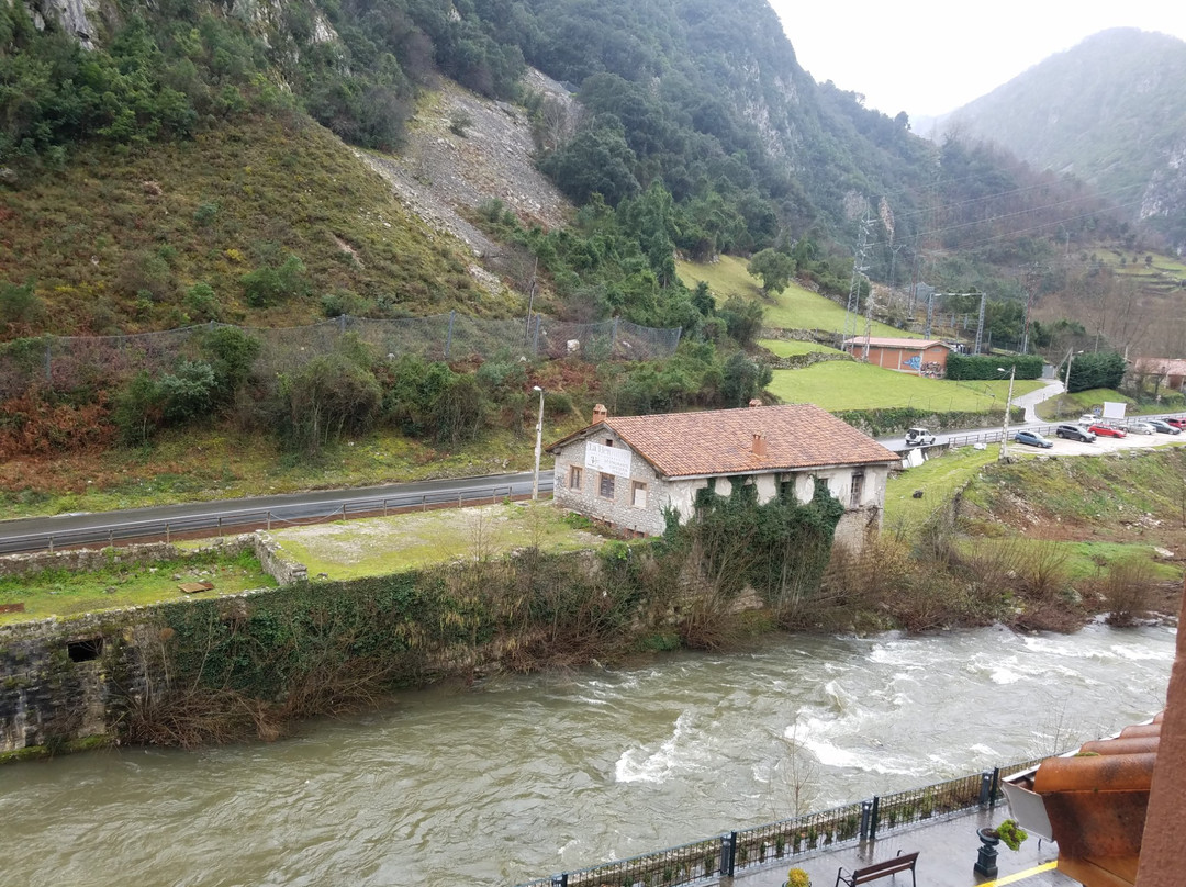 Hotel Balneario La Hermida主图