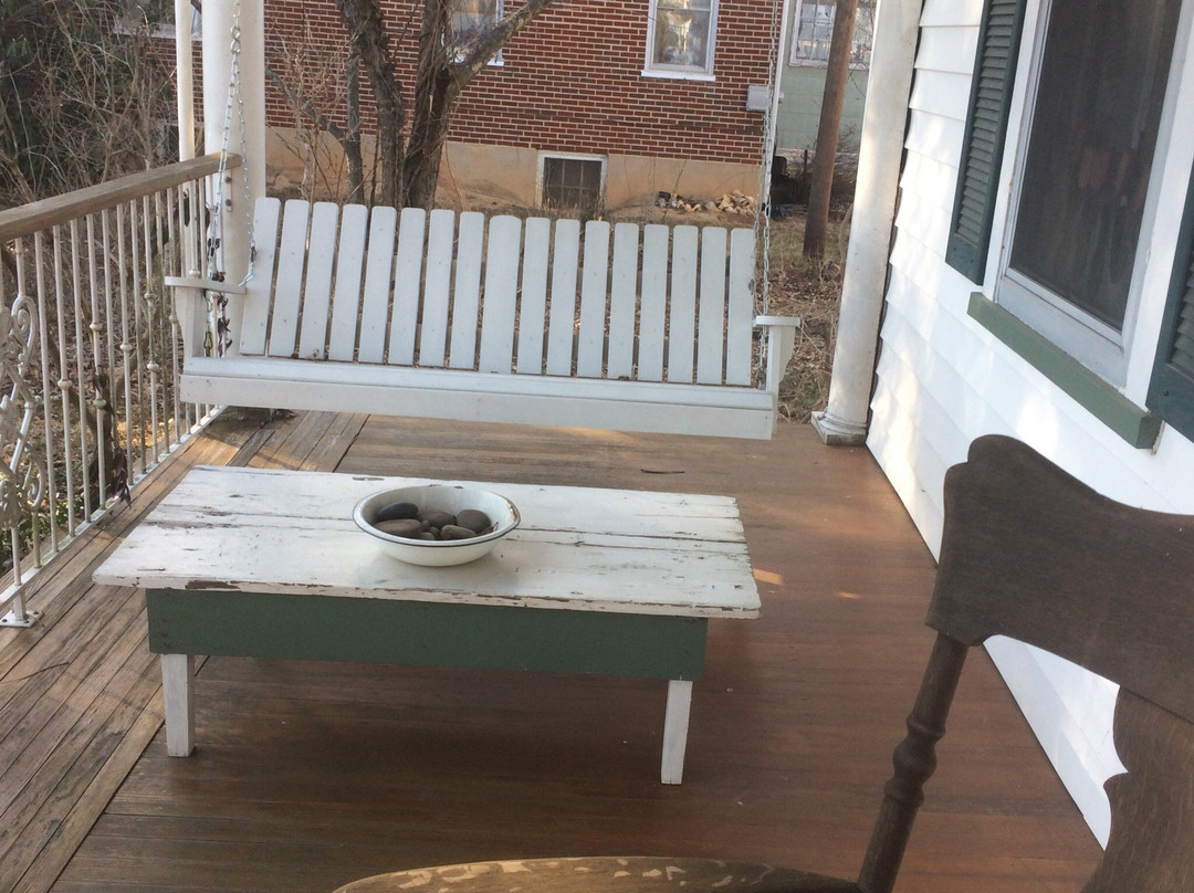 The Forget-Me-Not Bed and Breakfast主图