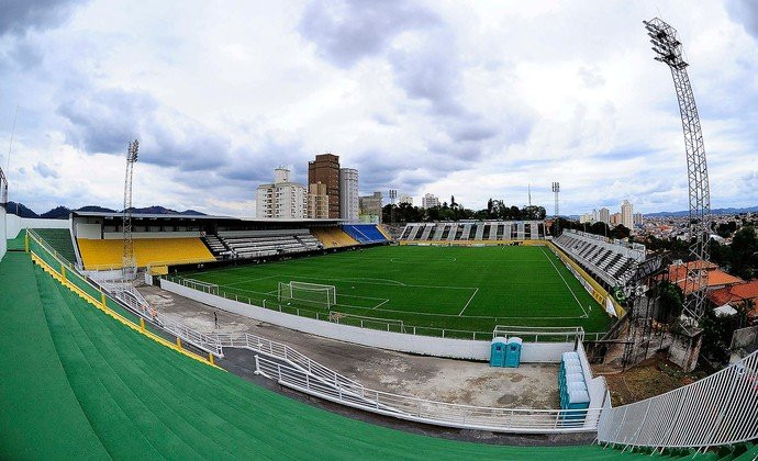 Estadio Nabi Abi Chedid
