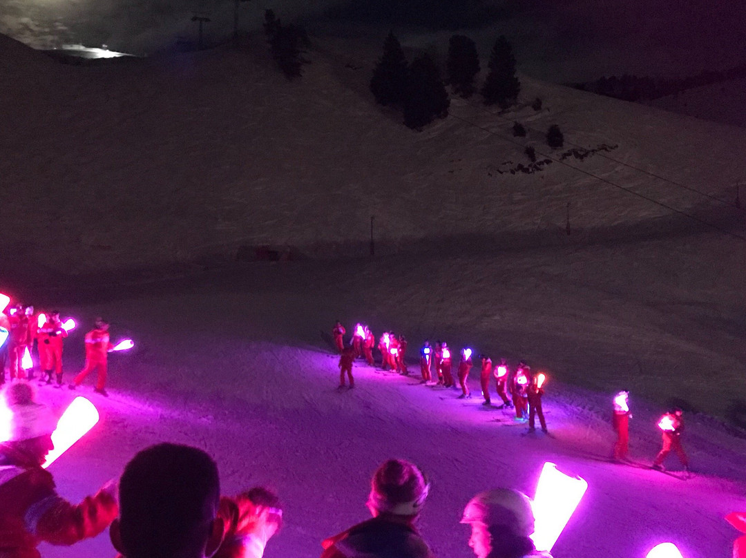 Ecole du Ski Français景点图片