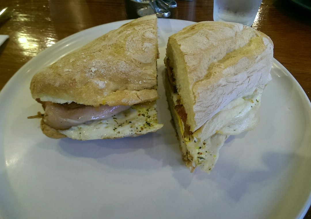 Balwyn North餐馆和美食-Travelling Bandit