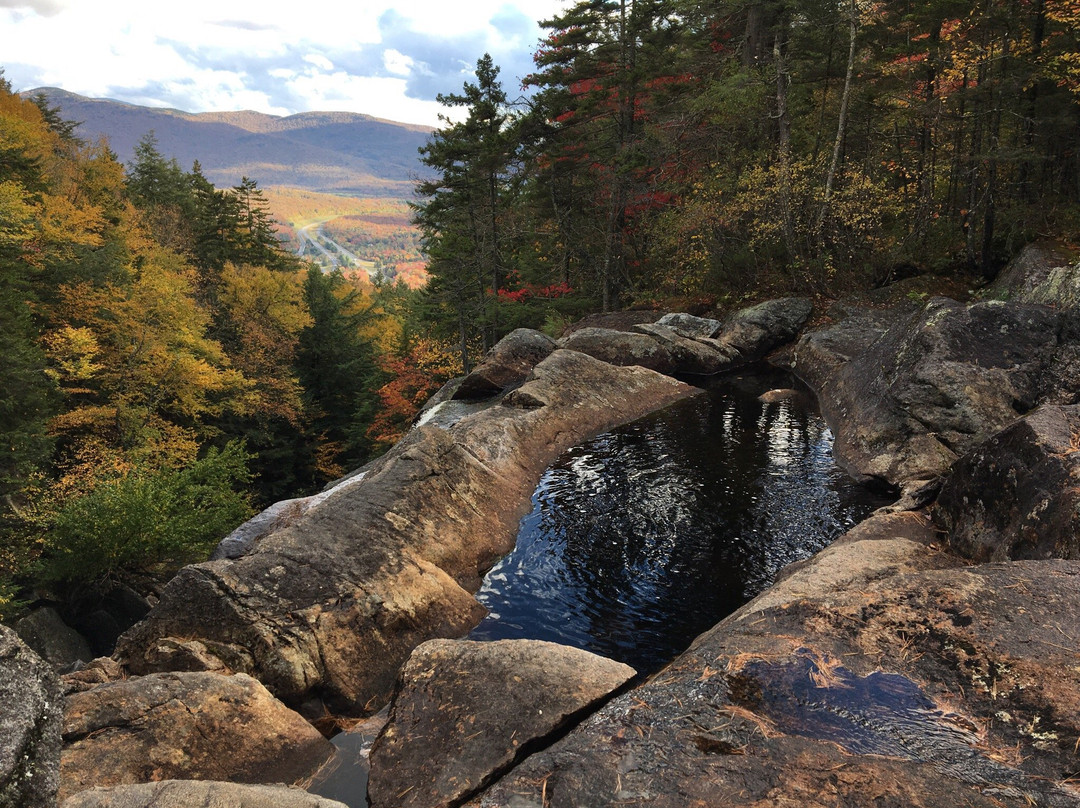Georgiana Falls-林肯必去景点