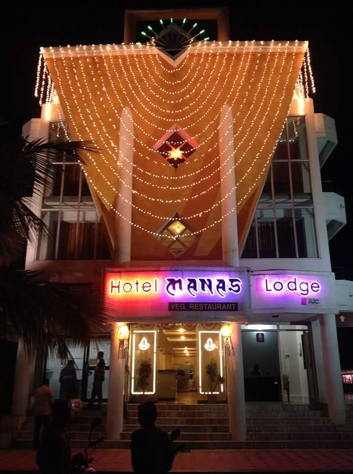 Hotel Manas-官方