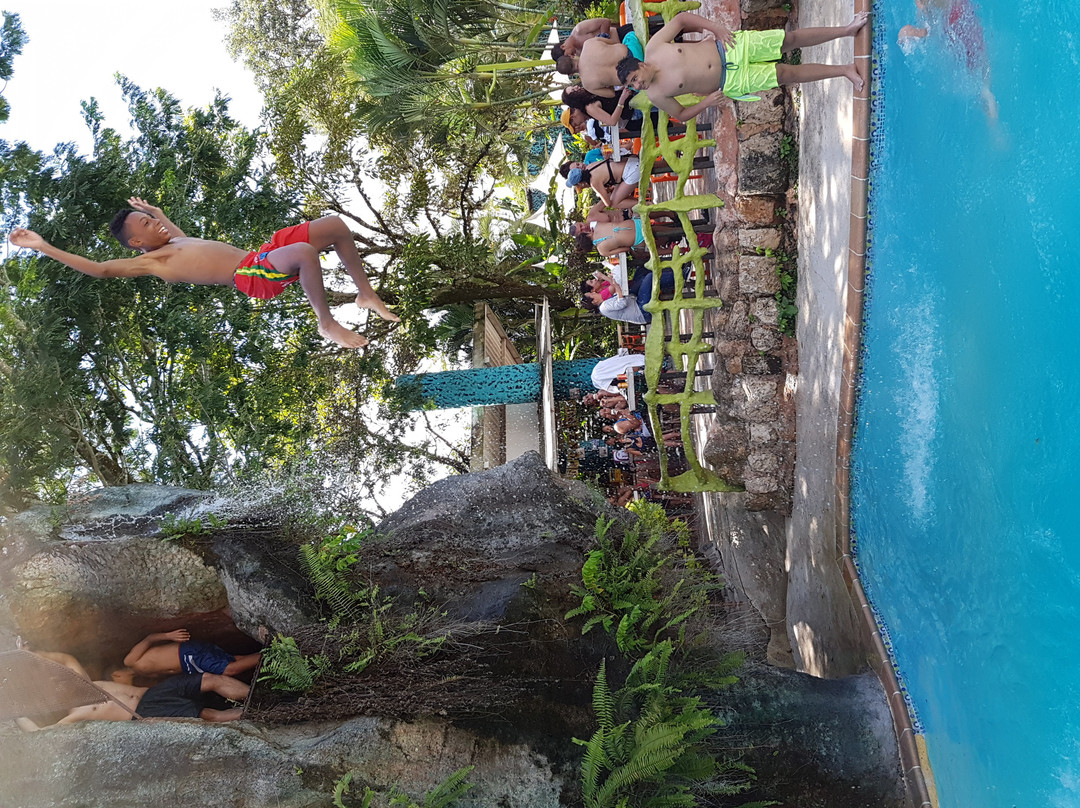 Los Farallones-La Virginia必去景点