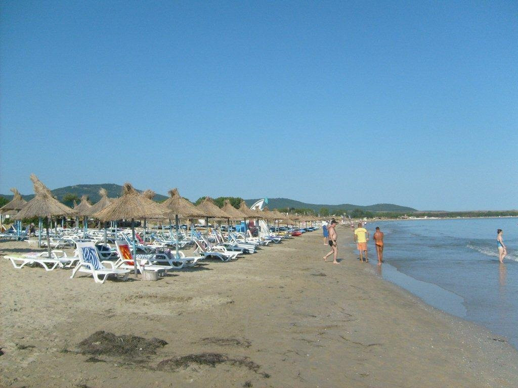 Blue Orange Beach Resort主图