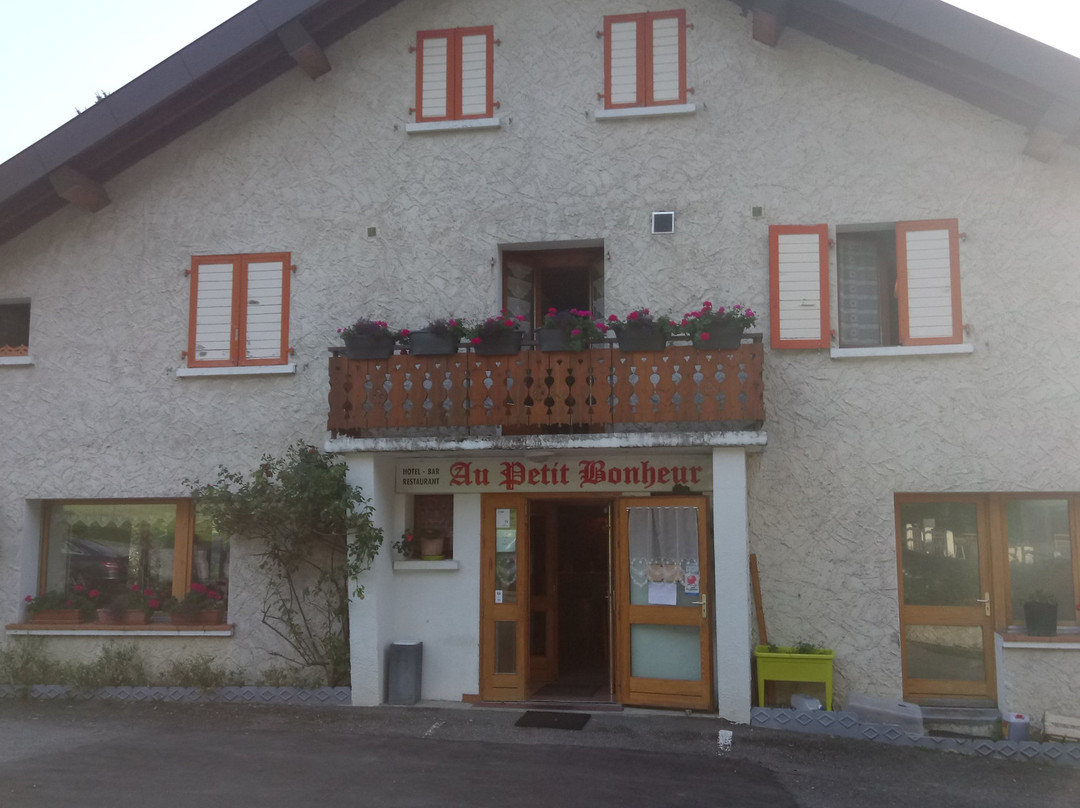 Au Petit Bonheur