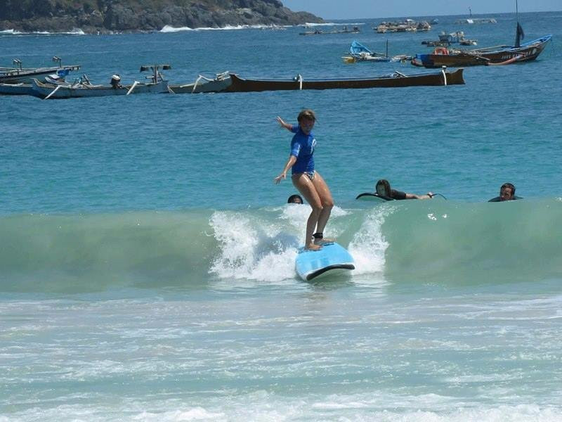 South Lombok Surf Camp景点图片