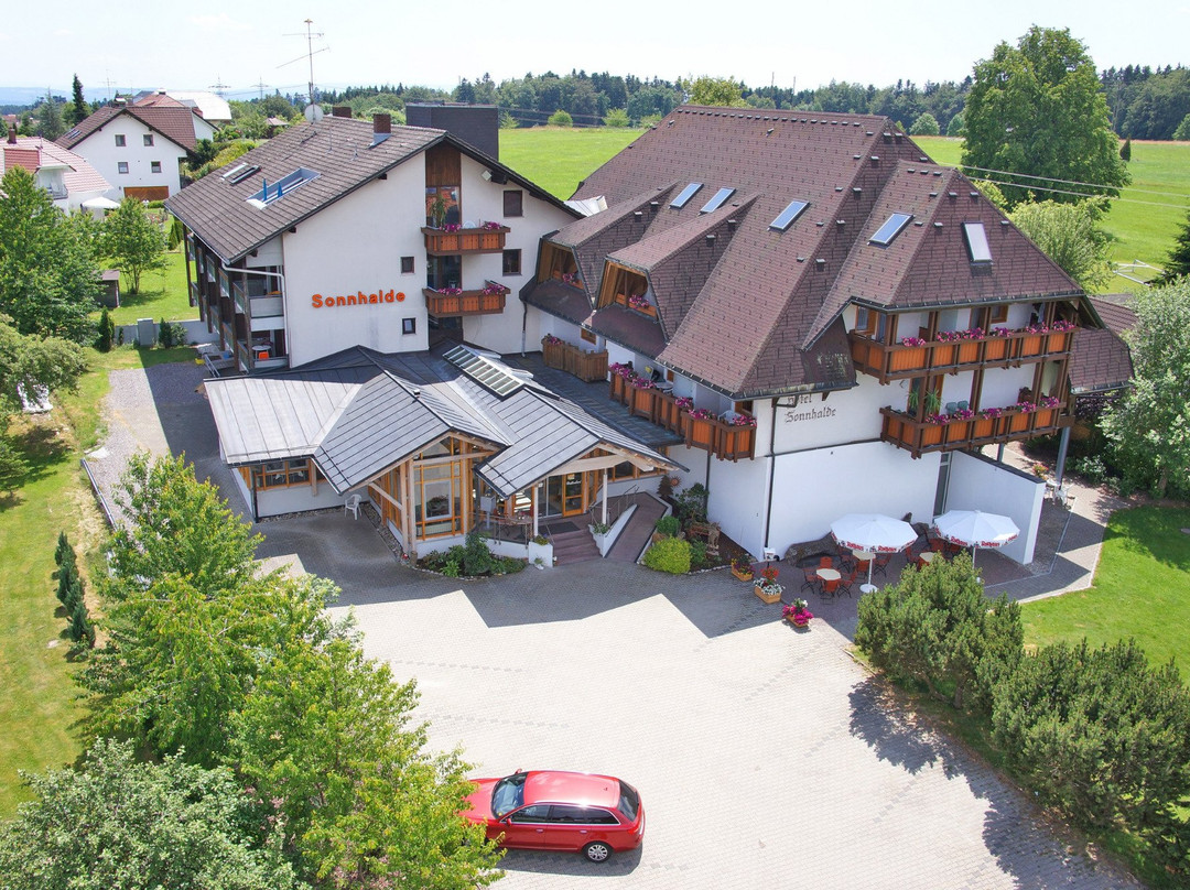 Uehlingen-Birkendorf酒店住宿-Wellnesshotel Sonnenhof & Sonnhalde