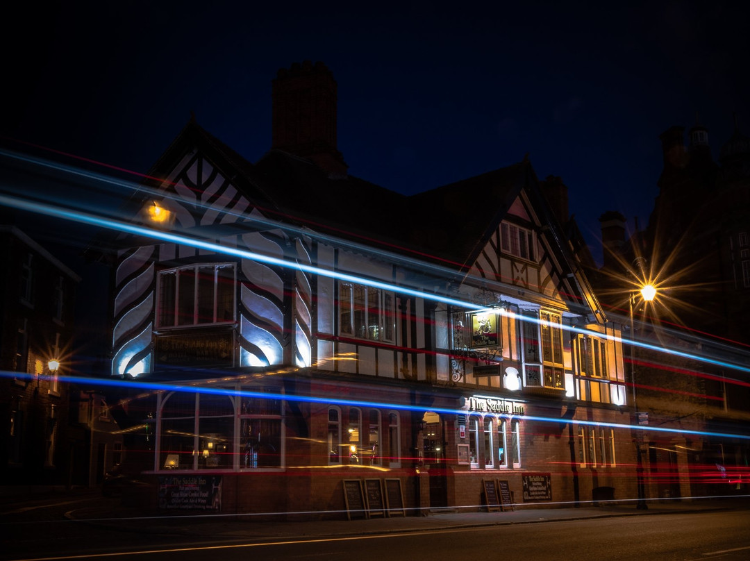 The Saddle Inn主图