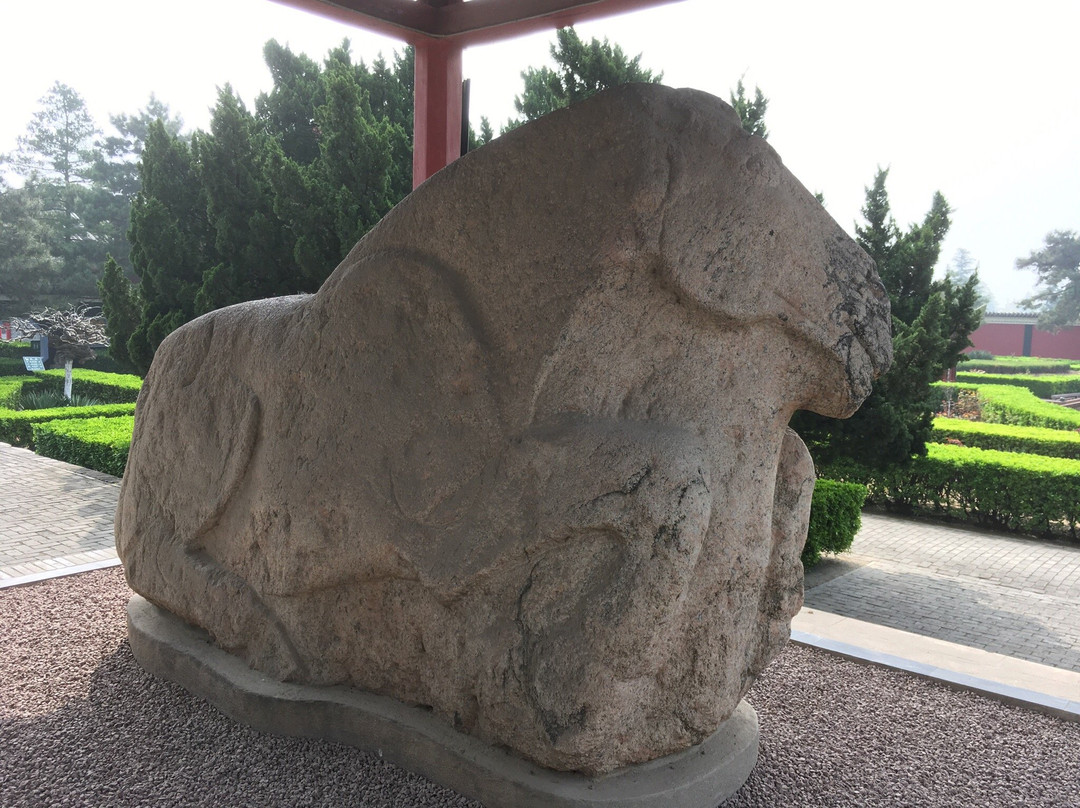西安霍去病墓景点图片