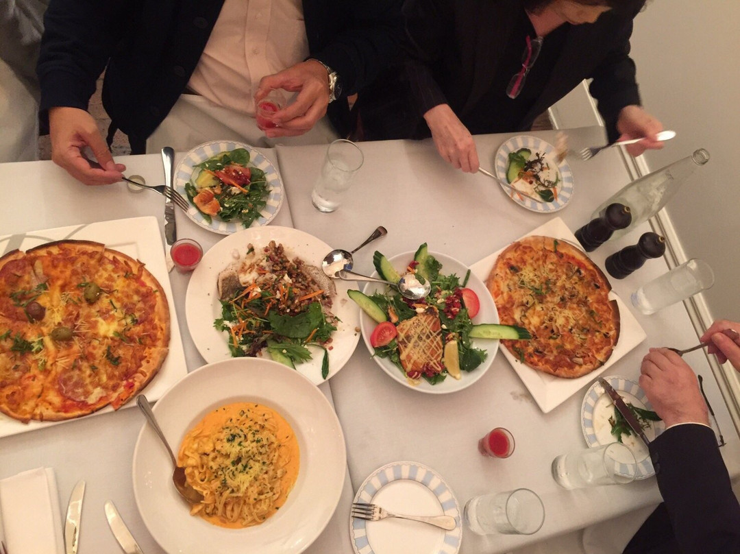 The Esplanade Bar and Grill