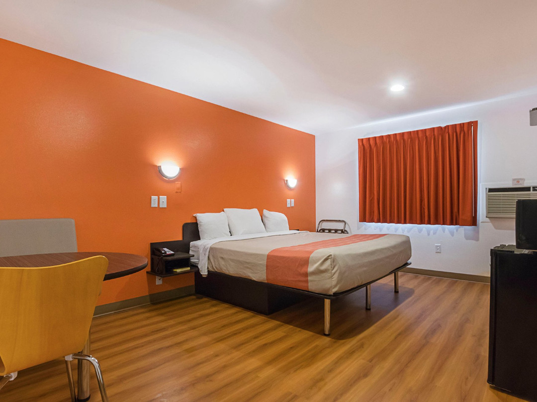 Le Grand酒店住宿-Motel 6 Marshalltown