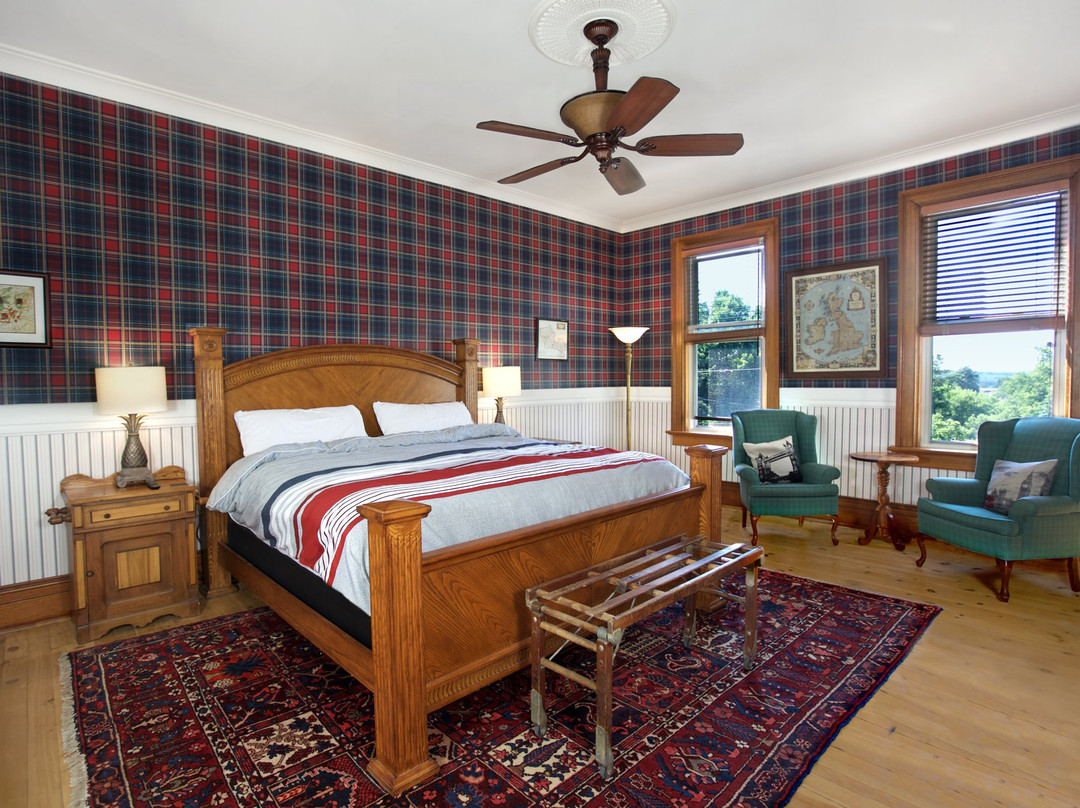 Markdale Manor Bed & Breakfast主图