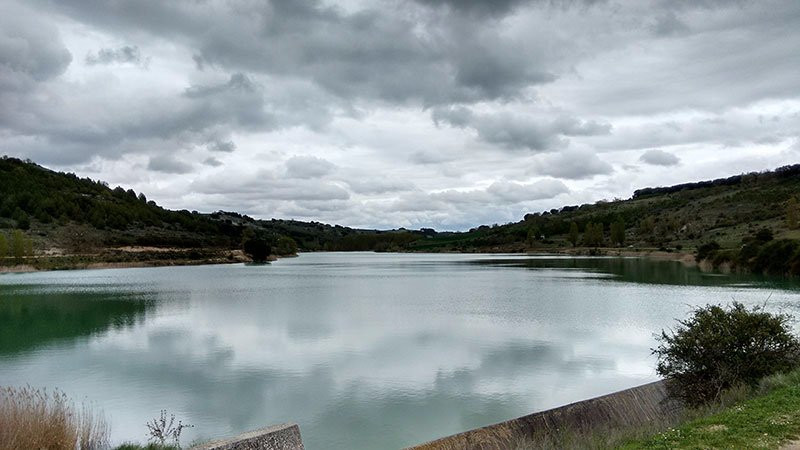 Embalse de Encinas de Esgueva