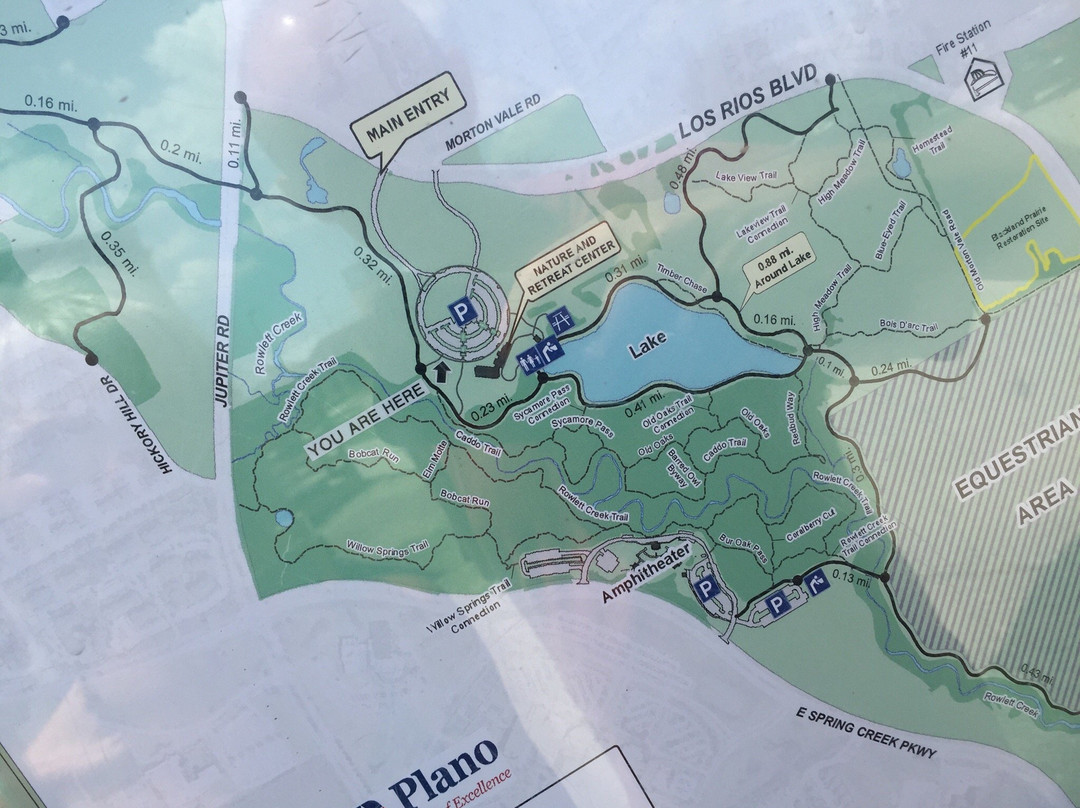 Oak Point Park & Nature Preserve-普莱诺必去景点