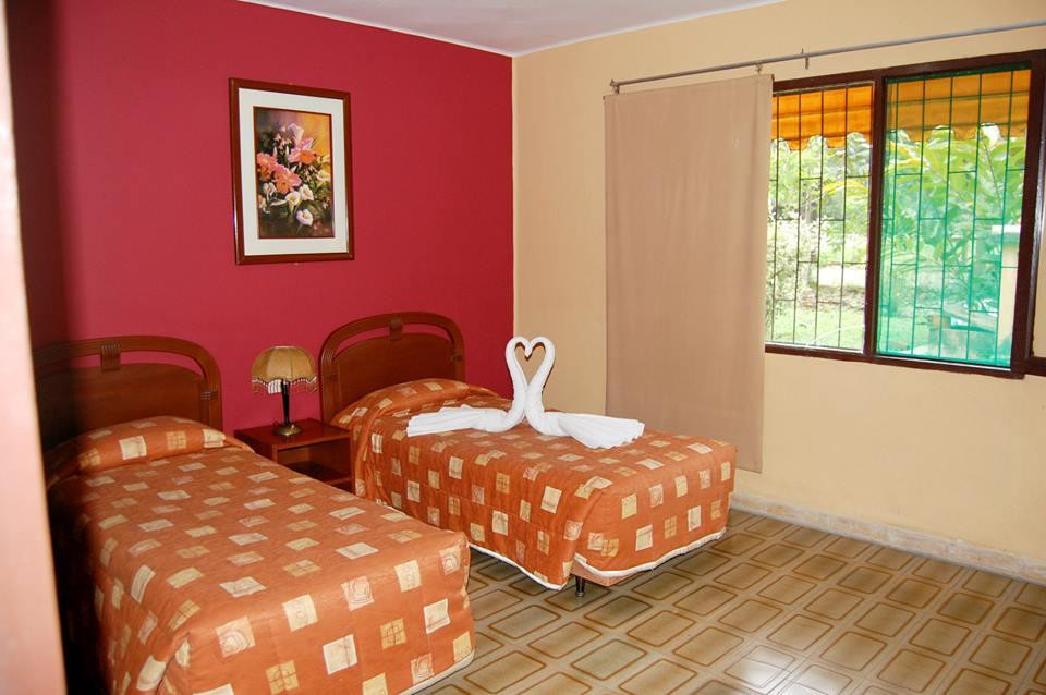 Cesar's Tropical Hotel主图