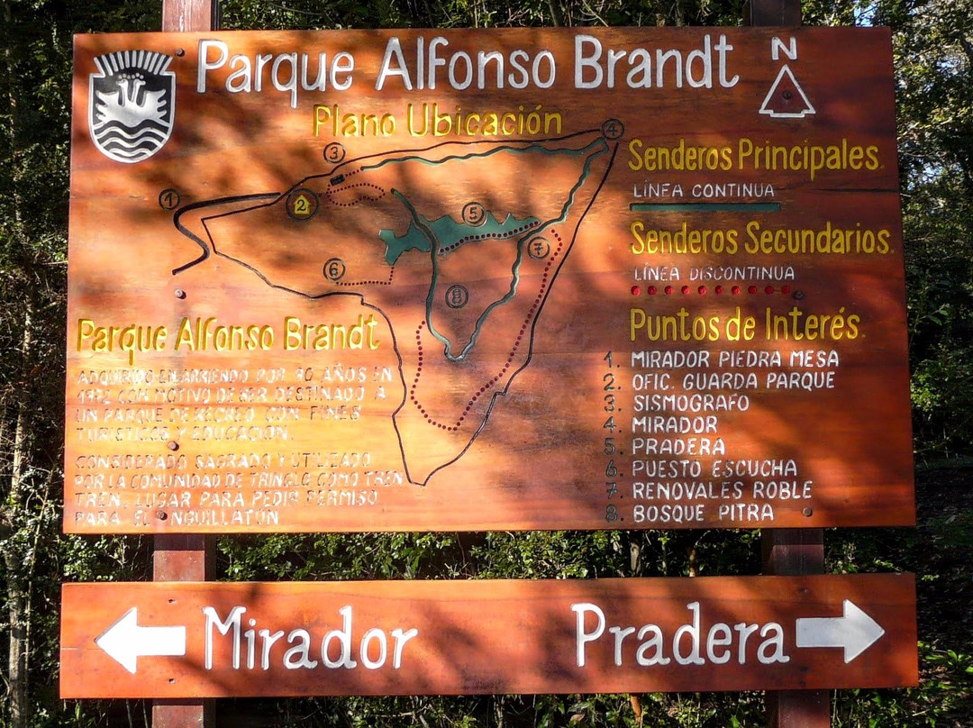 Parque Alfonso Brandt-Rio Bueno必去景点