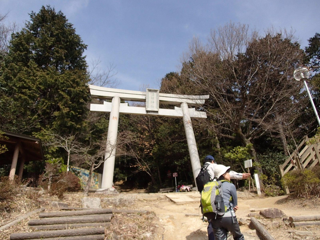 Sakatoke Shrine景点图片