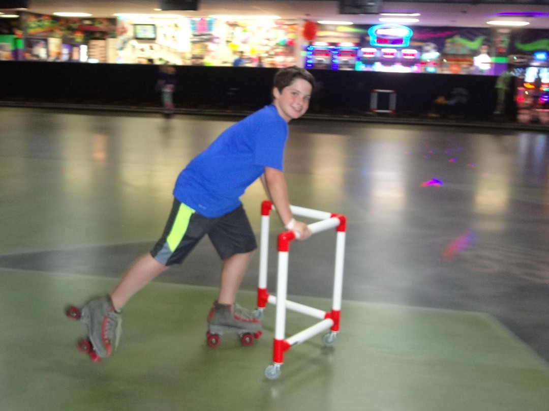 Sparkles Family Fun Centers Kennesaw-肯纳索必去景点