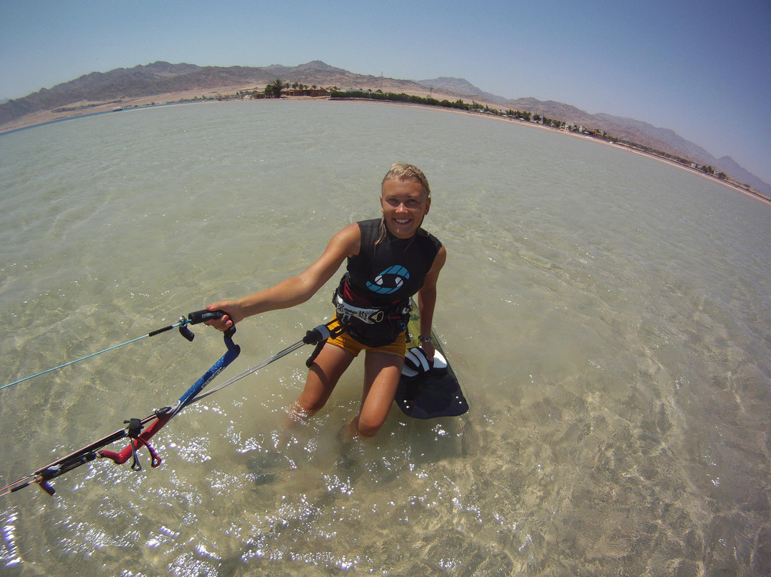 Happy Kite school-达哈卜必去景点
