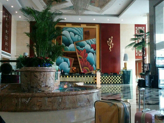 皇家太子酒店主图