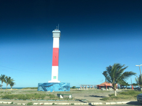 Farol Beach-Alcobaca必去景点