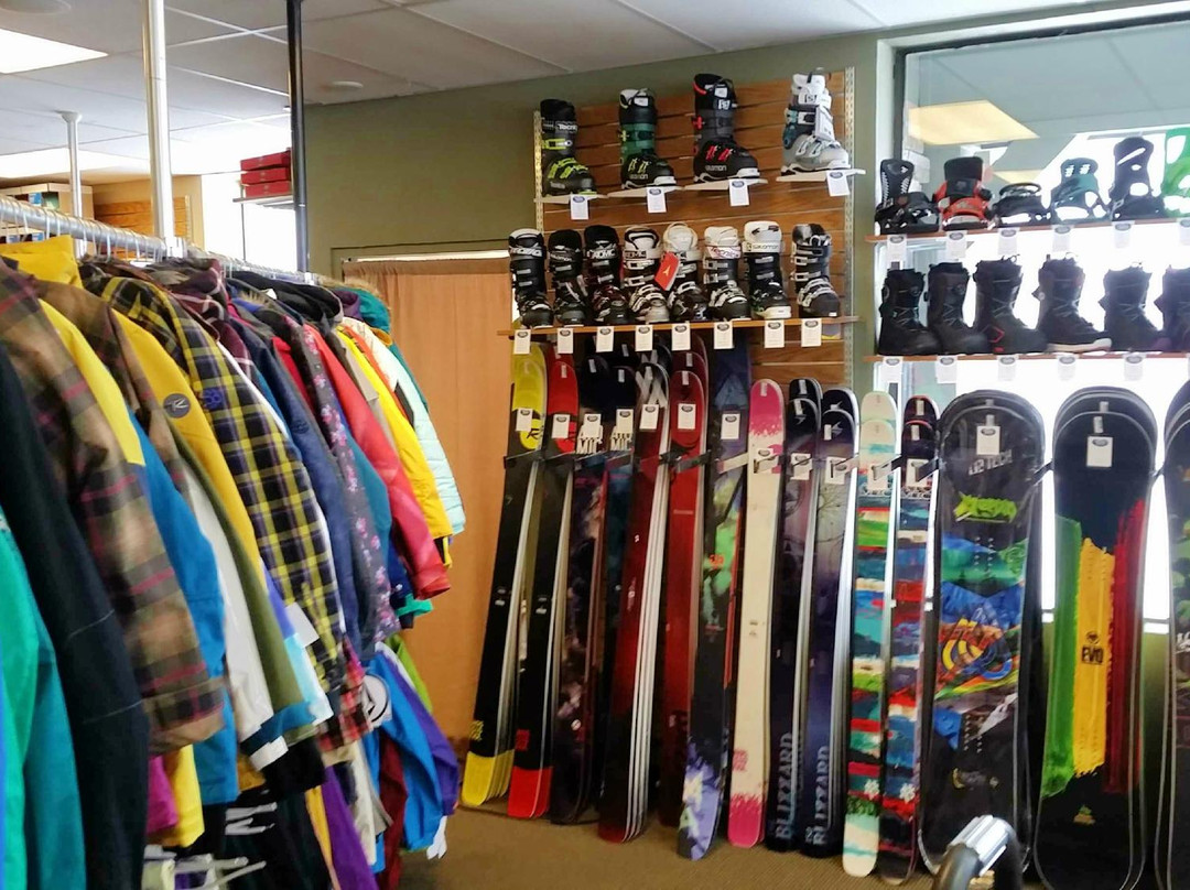 Christy Sports Ski and Snowboard-弗里斯科必去景点