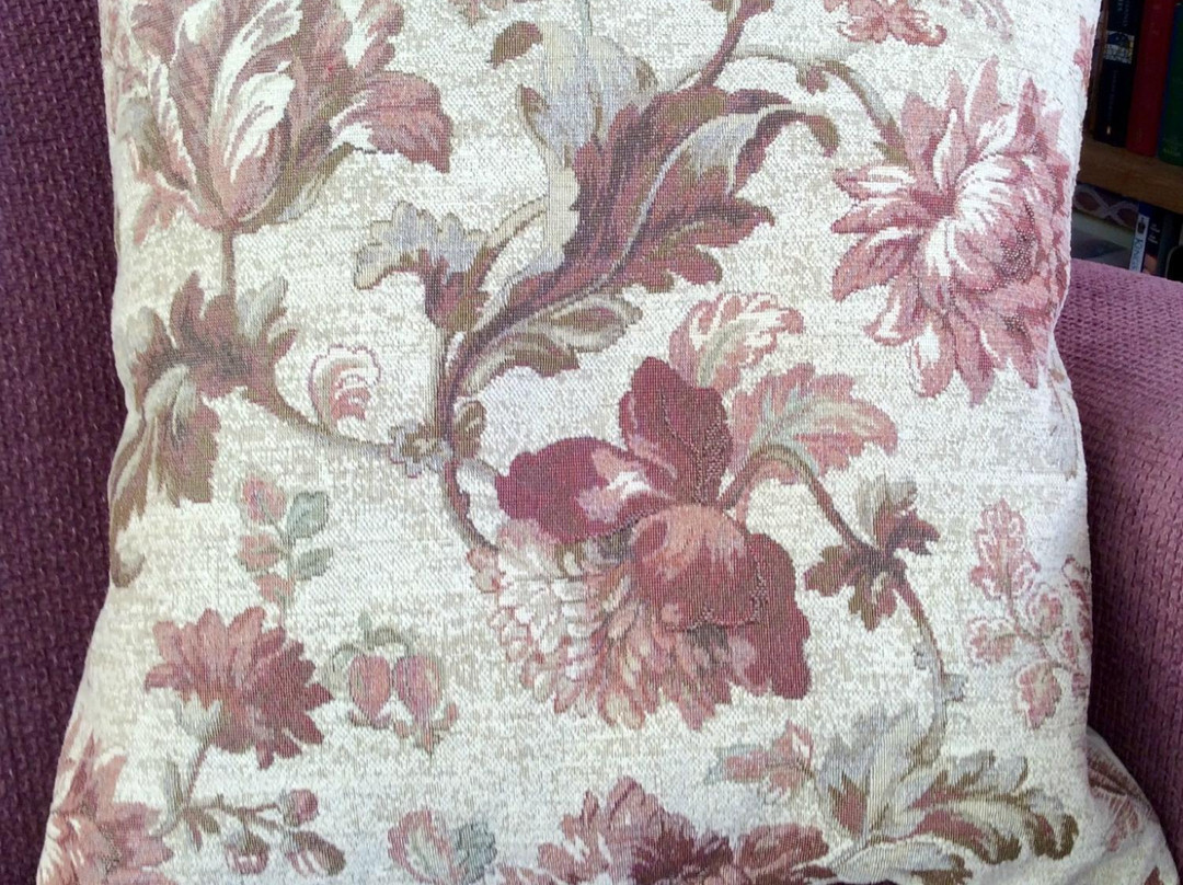 Mille Fleurs Tapestries-布鲁日必去景点