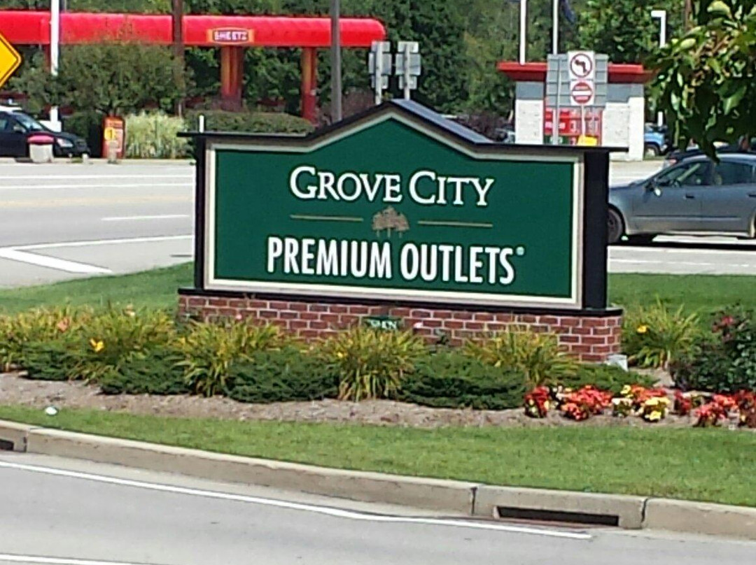 Grove City Premium Outlets景点图片