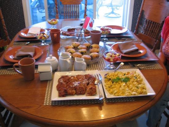 A & S Lakeview Bed & Breakfast-餐饮